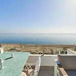 Sol Y Mar Carvajal * 贝纳尔马德纳